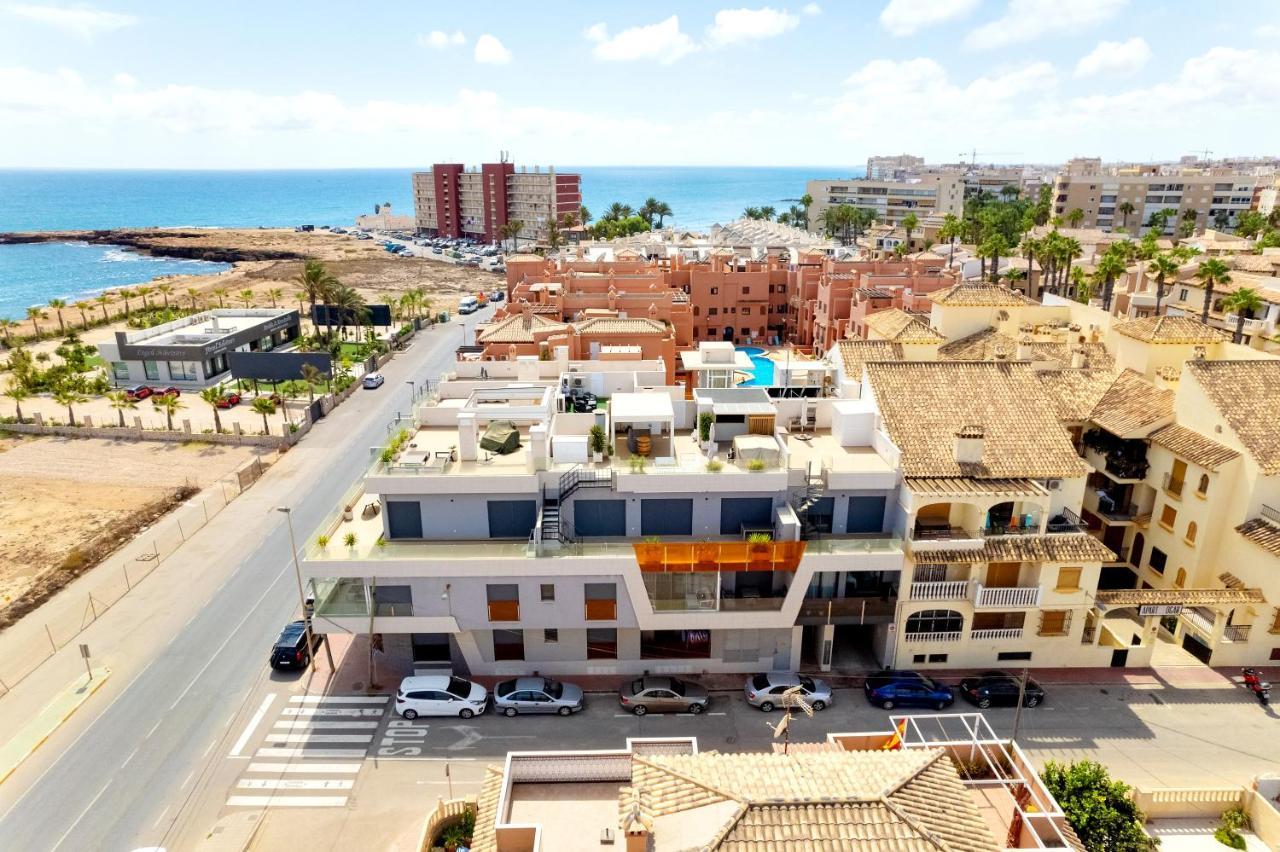 Beach And Рool Torrevieja Dış mekan fotoğraf