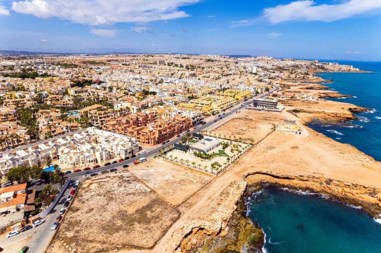 Beach And Рool Torrevieja Dış mekan fotoğraf